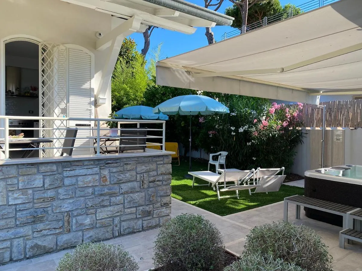 Bellaisa Bed & Breakfast Camaiore Italien