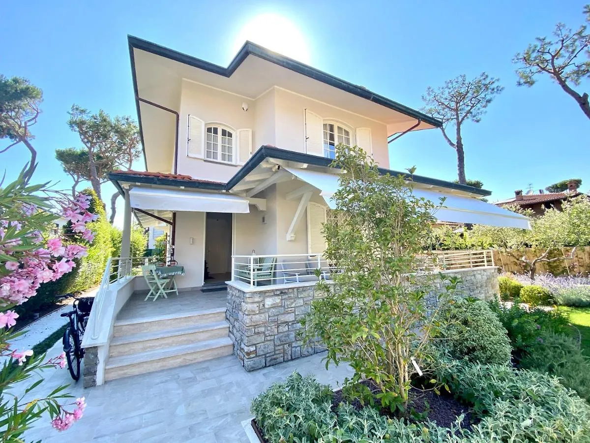 Bellaisa Bed & Breakfast Camaiore