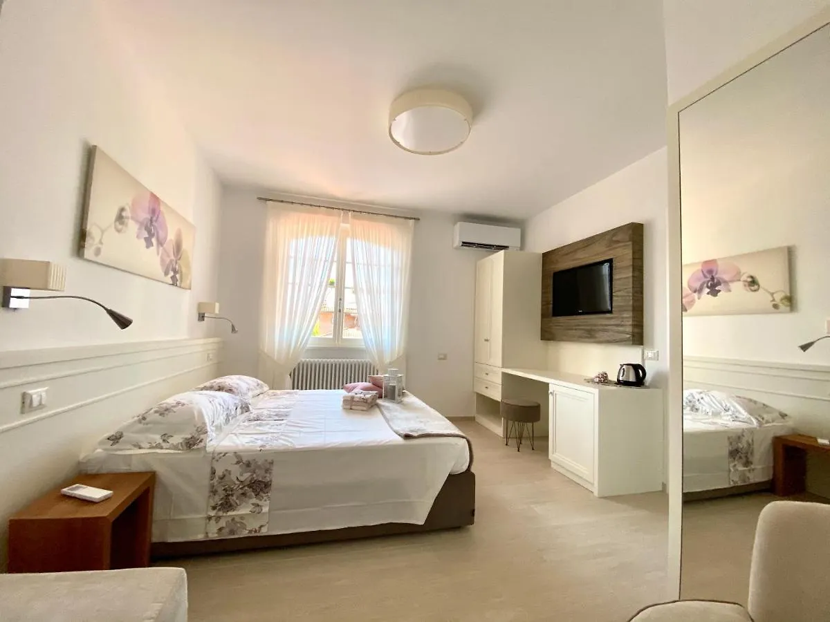Bellaisa Bed & Breakfast Camaiore